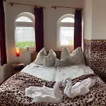 Joker Apartmanhaus * Heviz