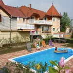Joker Apartmanhaus Apartment Heviz